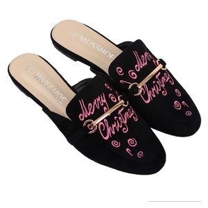 NWT MUSSHOE Merry Christmas Mules Comfortable Slip On Flats Black/ Pink Size 11